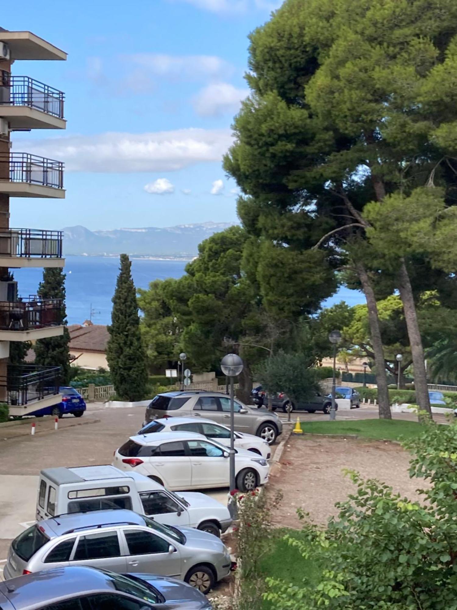 Appartement Vue Mer Avec Piscine Et Wifi 萨洛 外观 照片