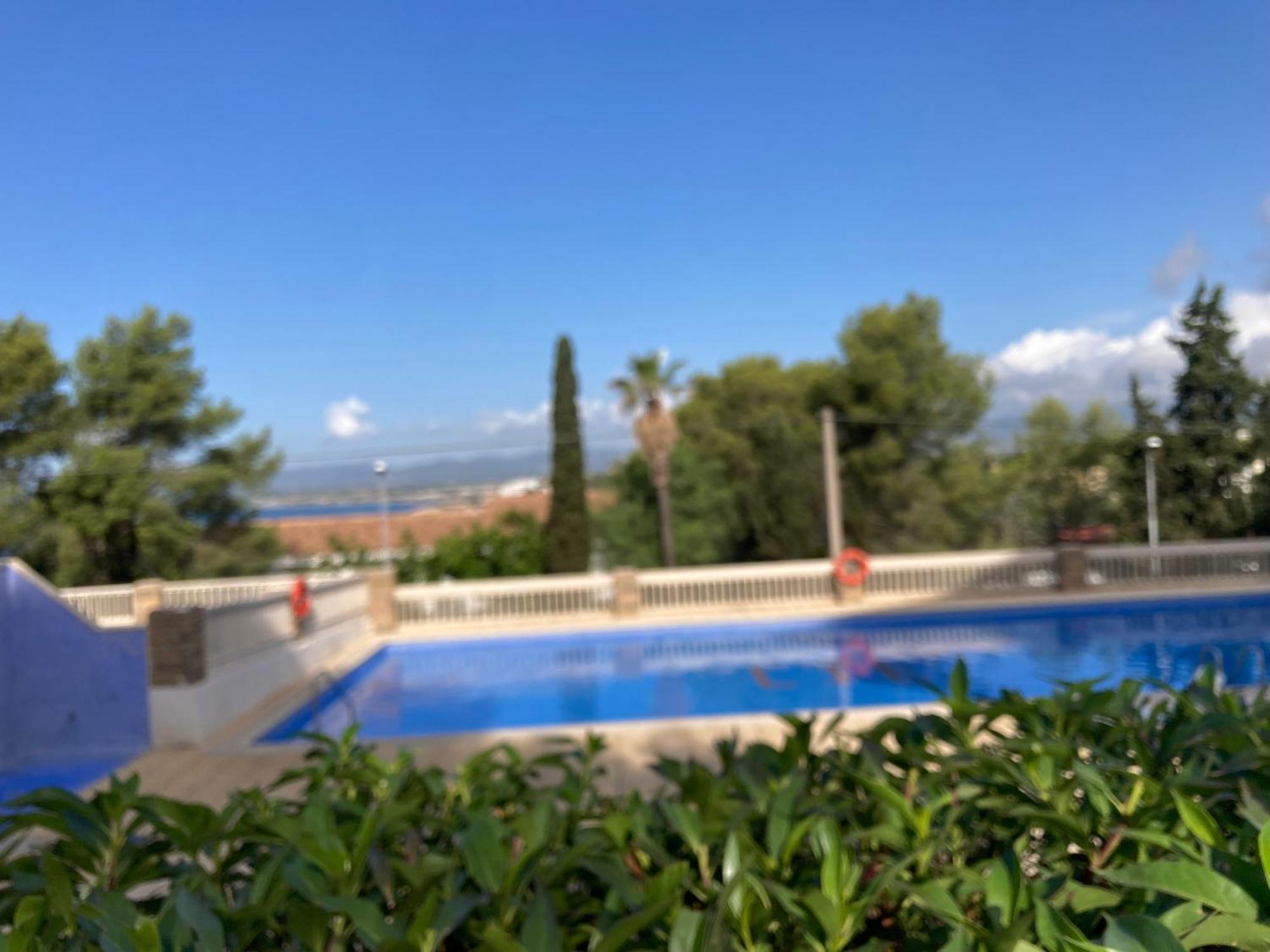 Appartement Vue Mer Avec Piscine Et Wifi 萨洛 外观 照片